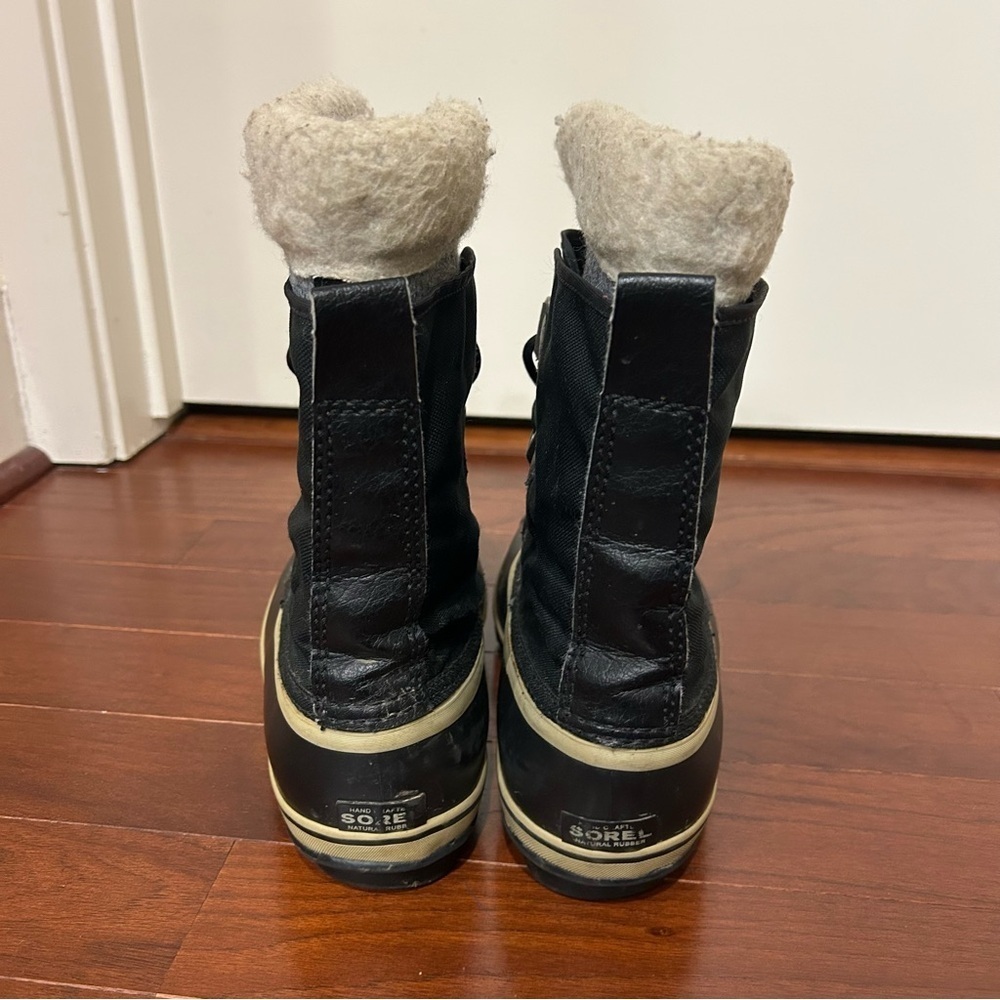 SOREL Winter Carnival Waterproof Boot Black size 5.5/36 roomy for thick soaks - Picture 5 of 8